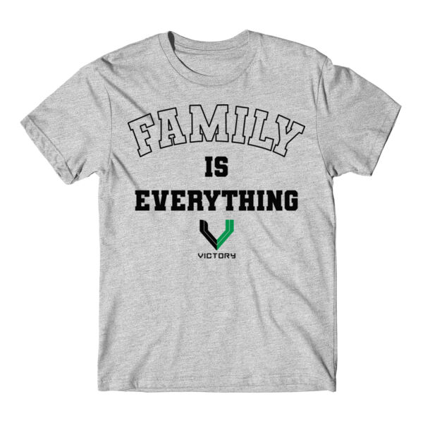 VICTORY FITNESS - FAMILY IS EVERYTHING - T-SHIRT - $64HN7U$ Thumbnail